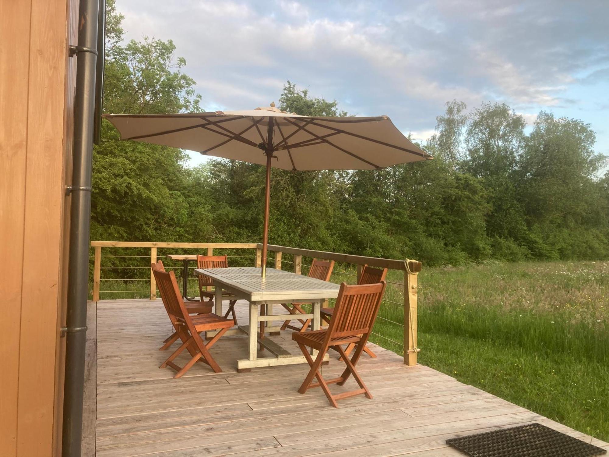 Tiny House Les Jours Heureux Sejour Nature Pres De Dinant Et Des Lacs De L Eau D Heure Villers-le-Gambon Extérieur photo