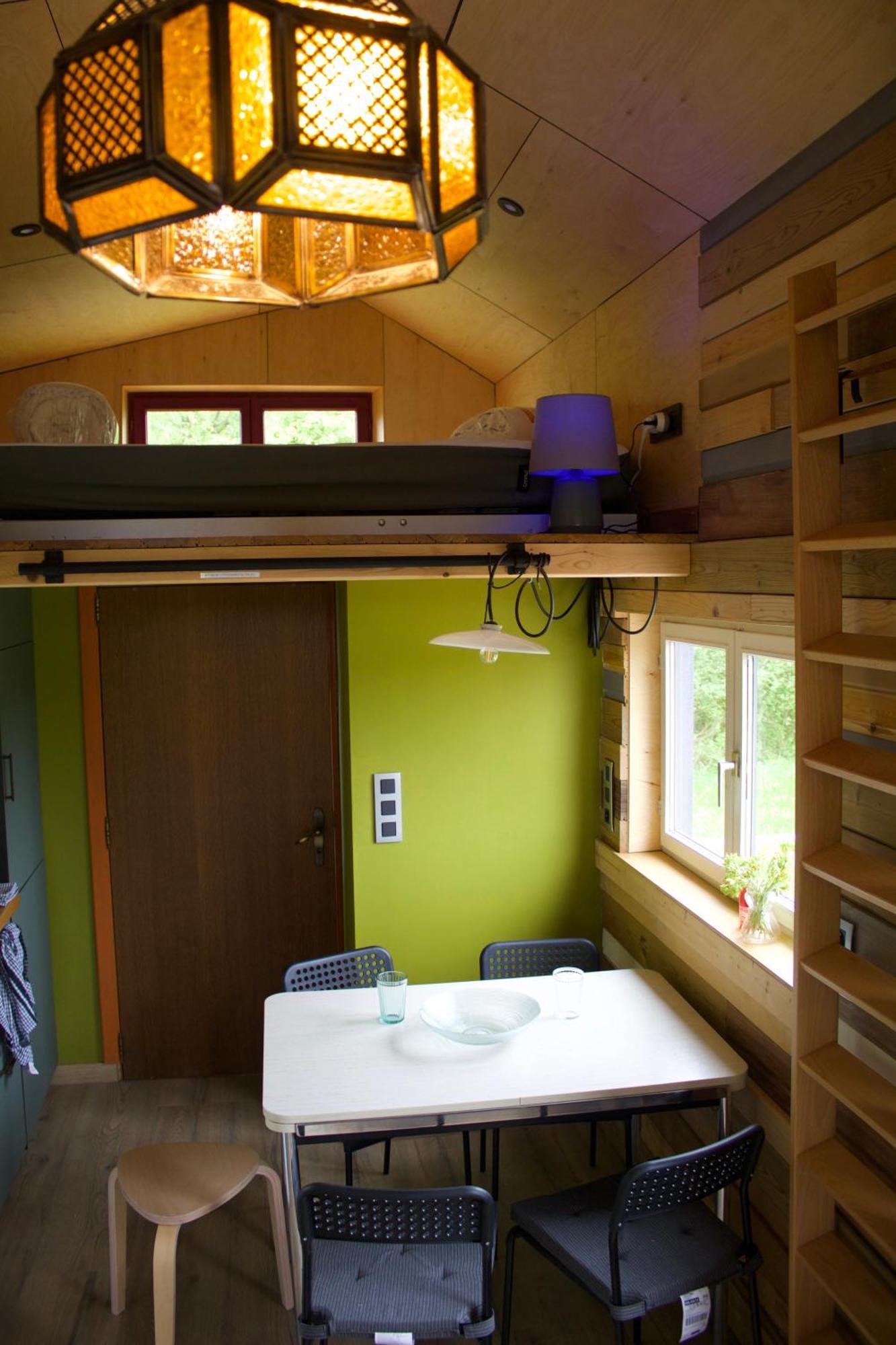 Tiny House Les Jours Heureux Sejour Nature Pres De Dinant Et Des Lacs De L Eau D Heure Villers-le-Gambon Extérieur photo