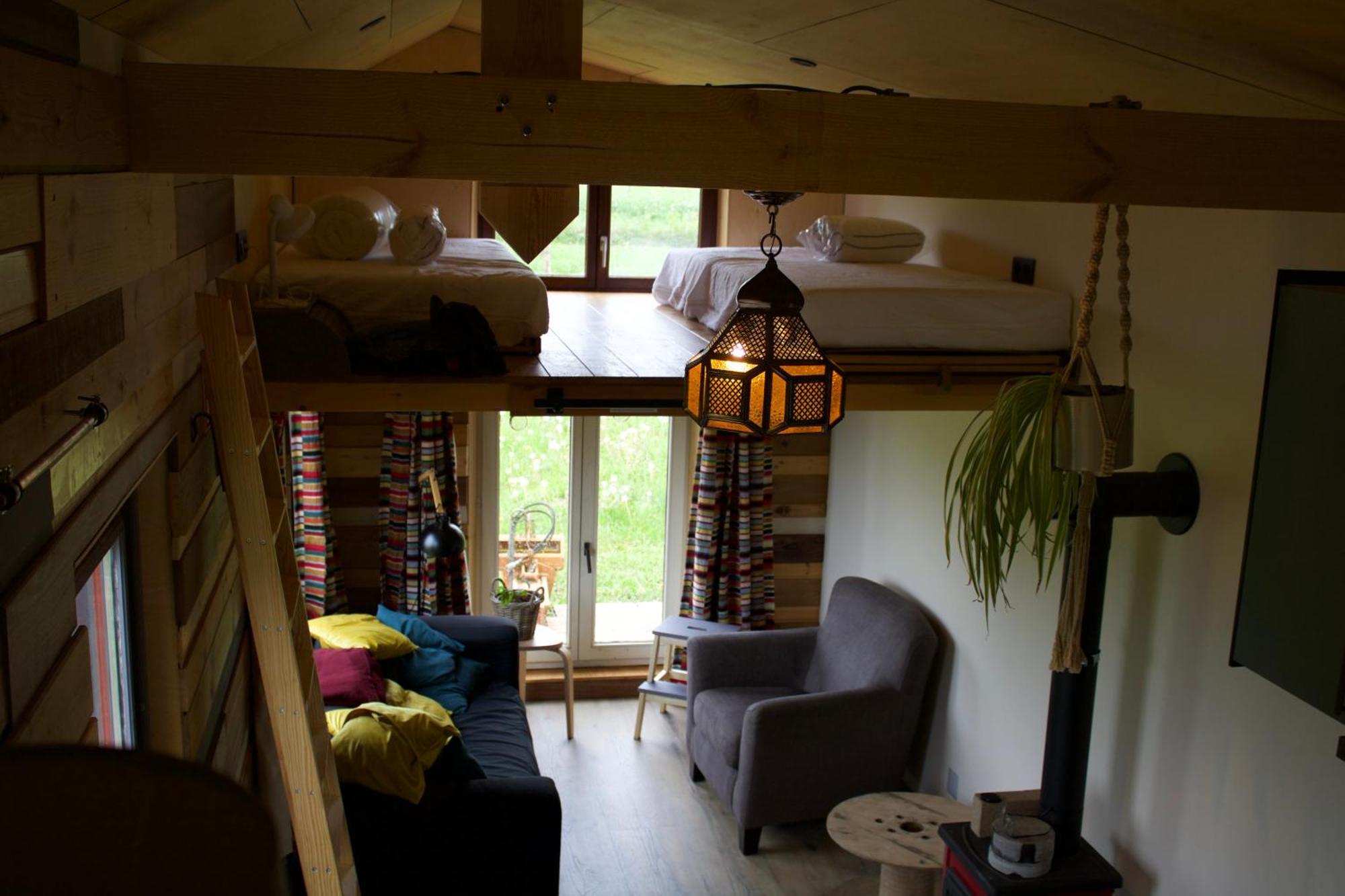 Tiny House Les Jours Heureux Sejour Nature Pres De Dinant Et Des Lacs De L Eau D Heure Villers-le-Gambon Extérieur photo